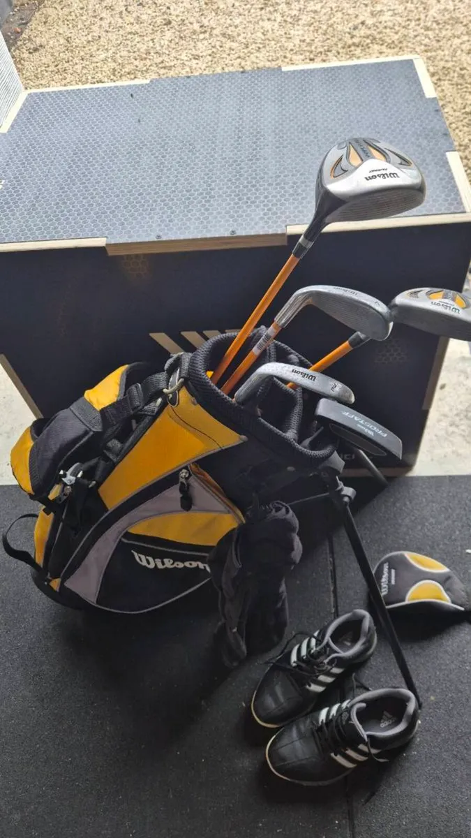 Wilson Junior Golf Set & Adidas Shoes (Size 3)