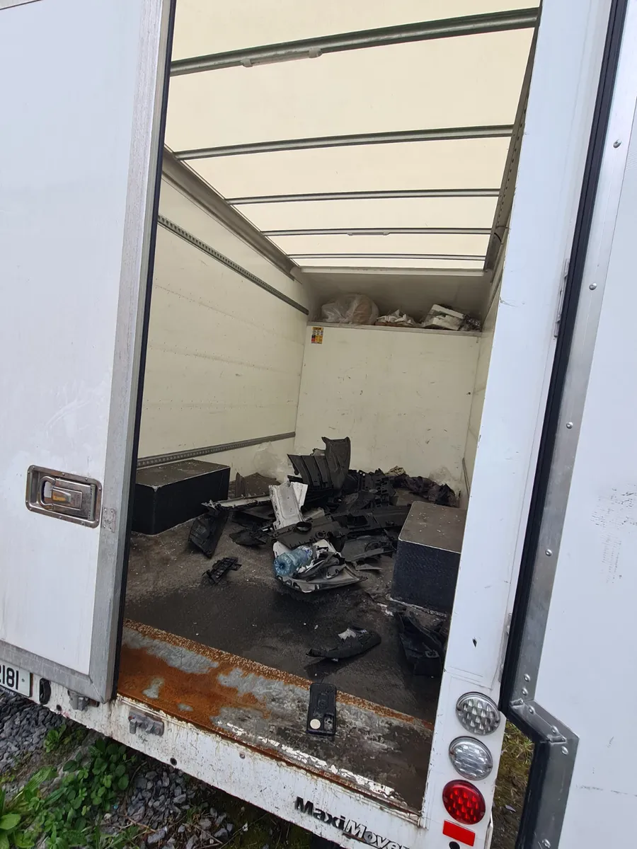 Renault  Master   Luton - Image 3