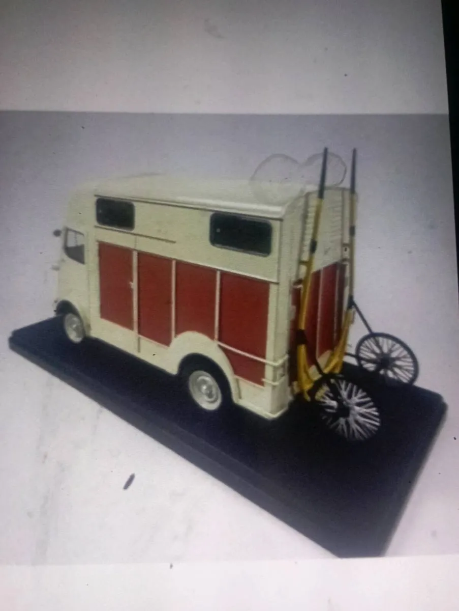 CITROEN TYPE H-VAN HEULIEZ  HORSE DIE-CAST TRUCK - Image 3