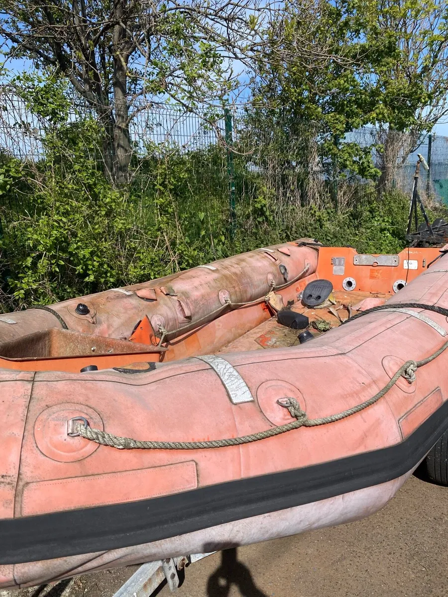 Zodiac 4.7 rescue rib - Image 3