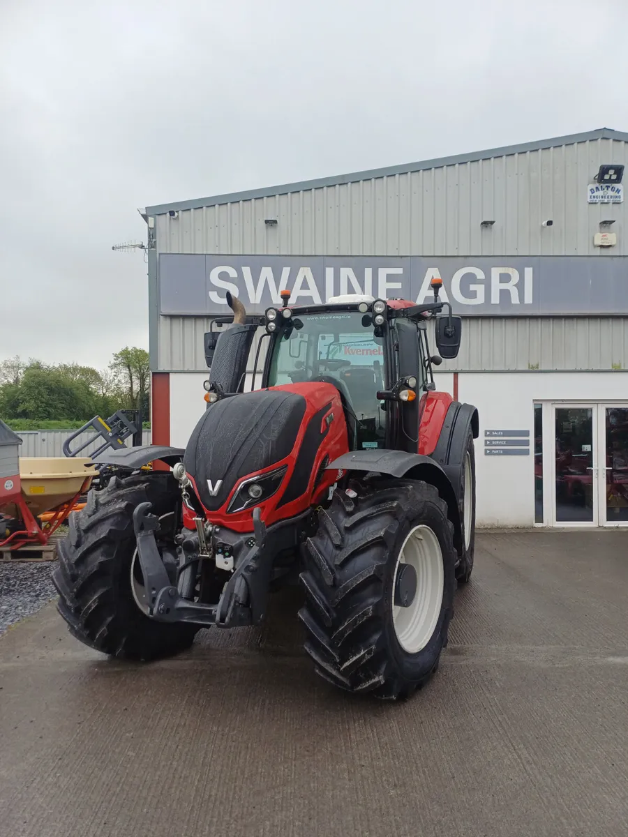 Valtra T214 Direct - Image 1