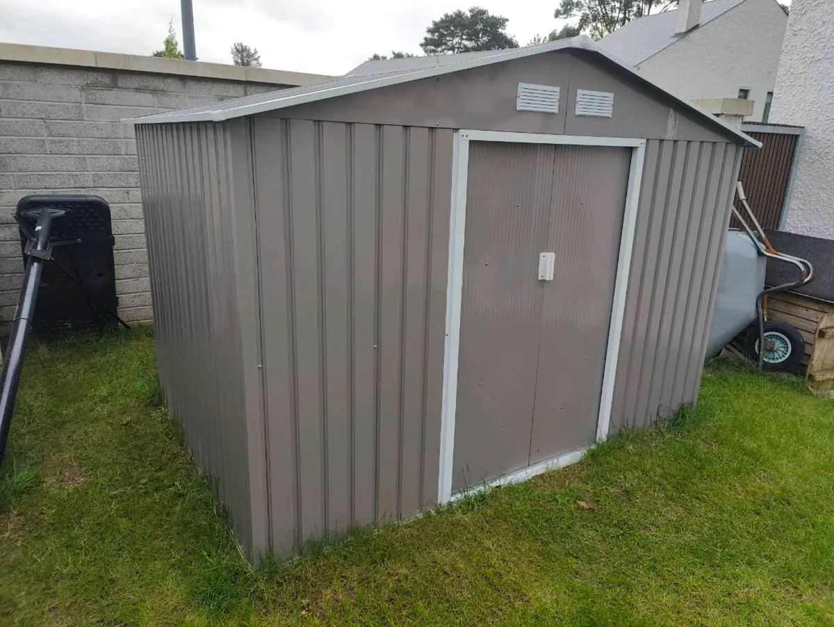 Metal Shed - Image 4