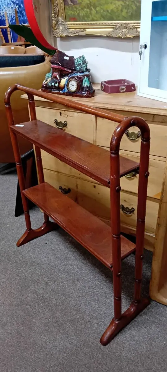 Edwardian Mahogany Shelved Towel Rail