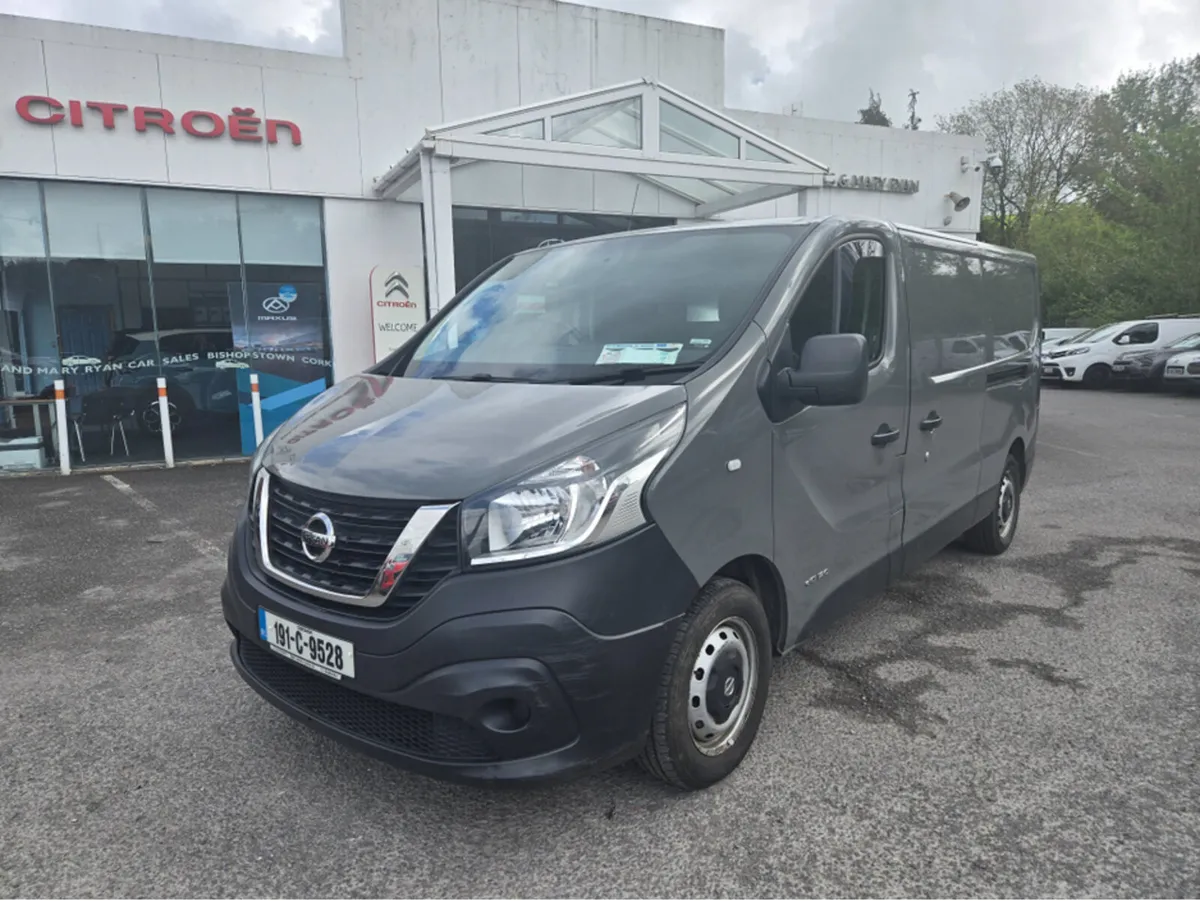 Nissan NV300 LWB 120 XE 4DR - Image 1