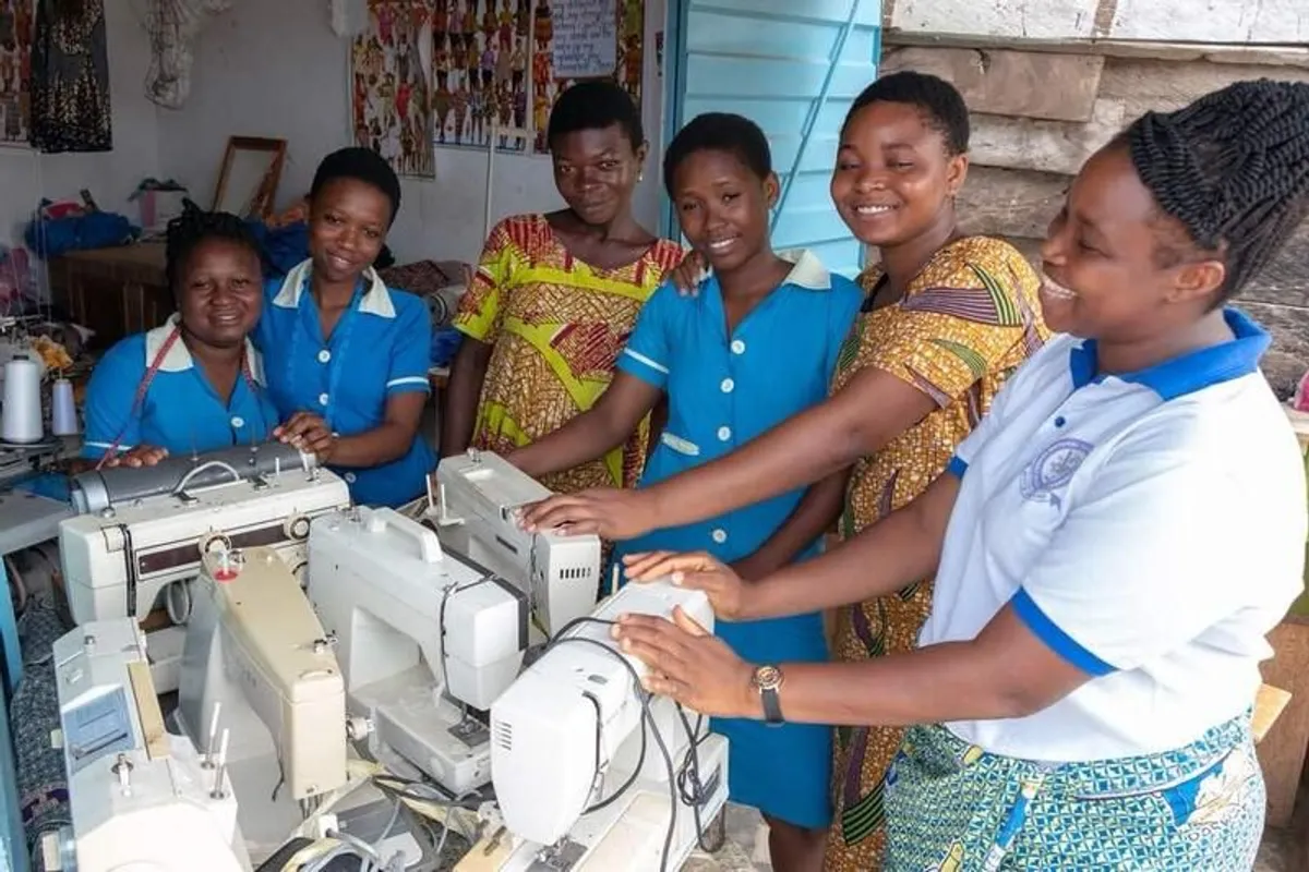 Wanted: Sewing Machines - Image 1