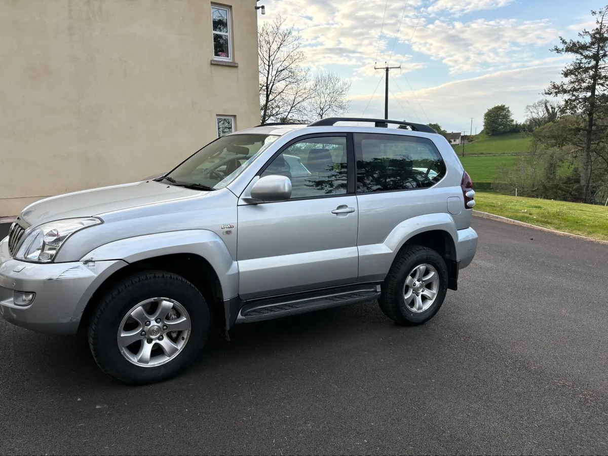 Toyota Land Cruiser 2006 - Image 1