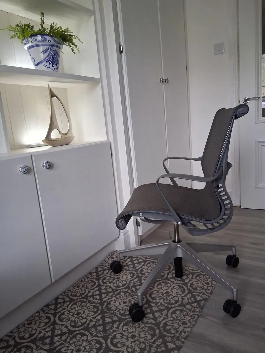 Herman Miller Setu Ergonomic Office Chair - Image 3