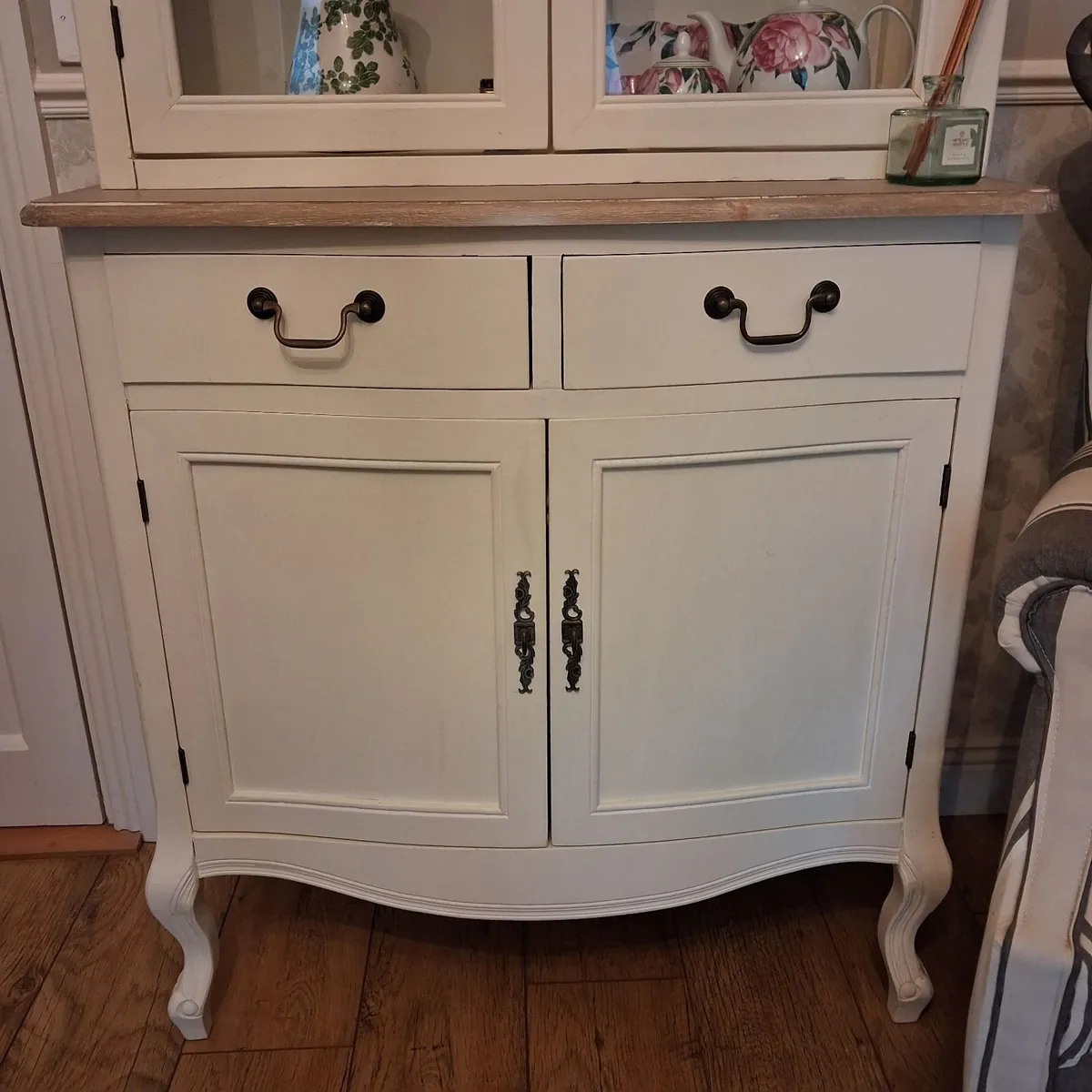Display Cabinet - Image 2