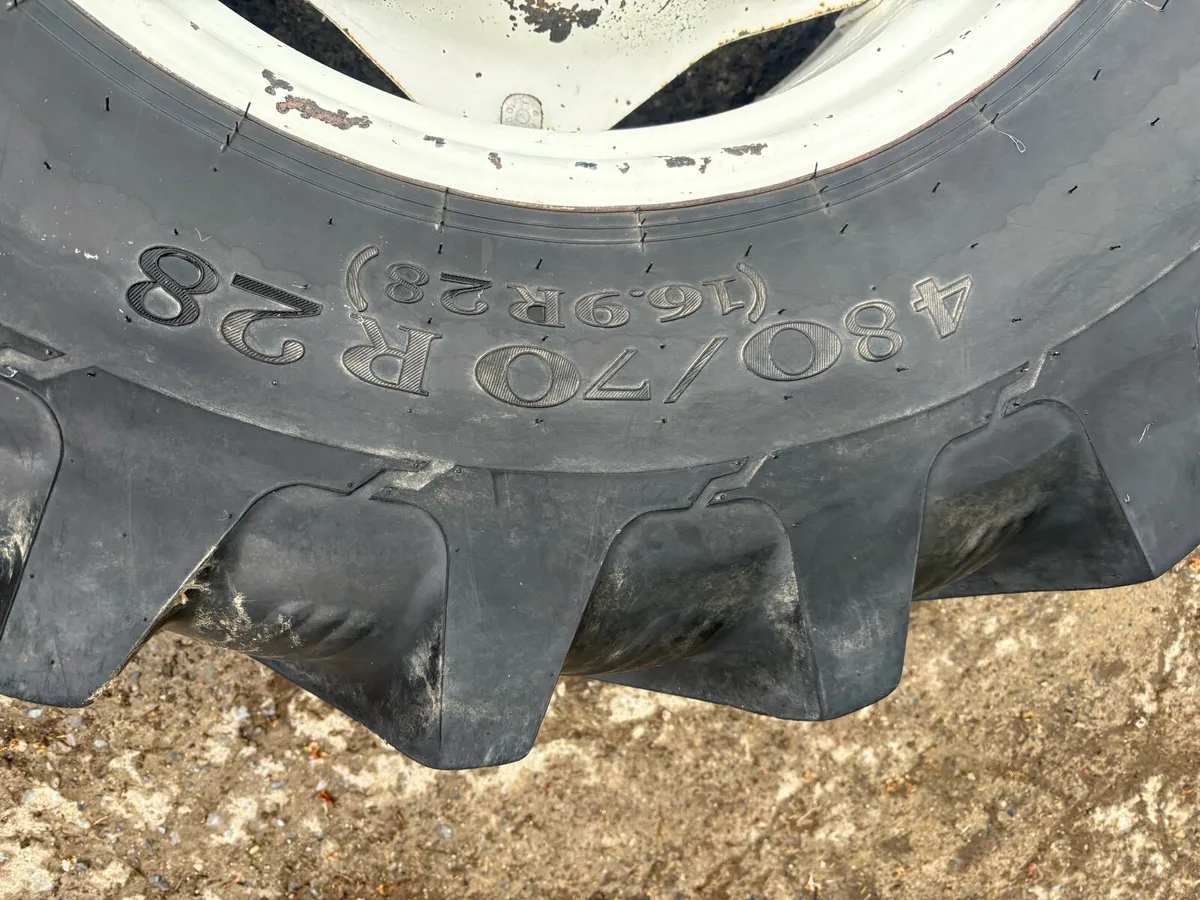 Tyres 480/70/r28 - Image 4