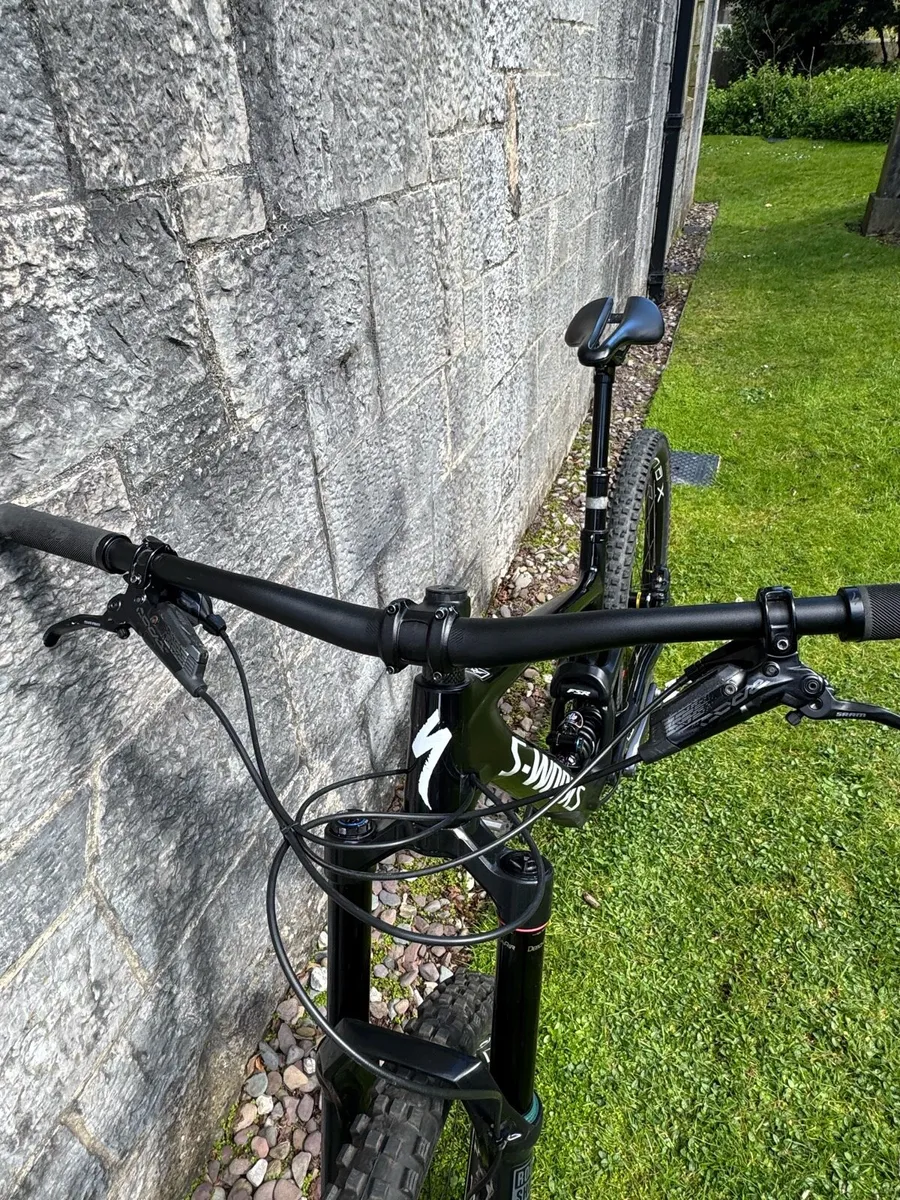 S Works Enduro 2023 - Image 3