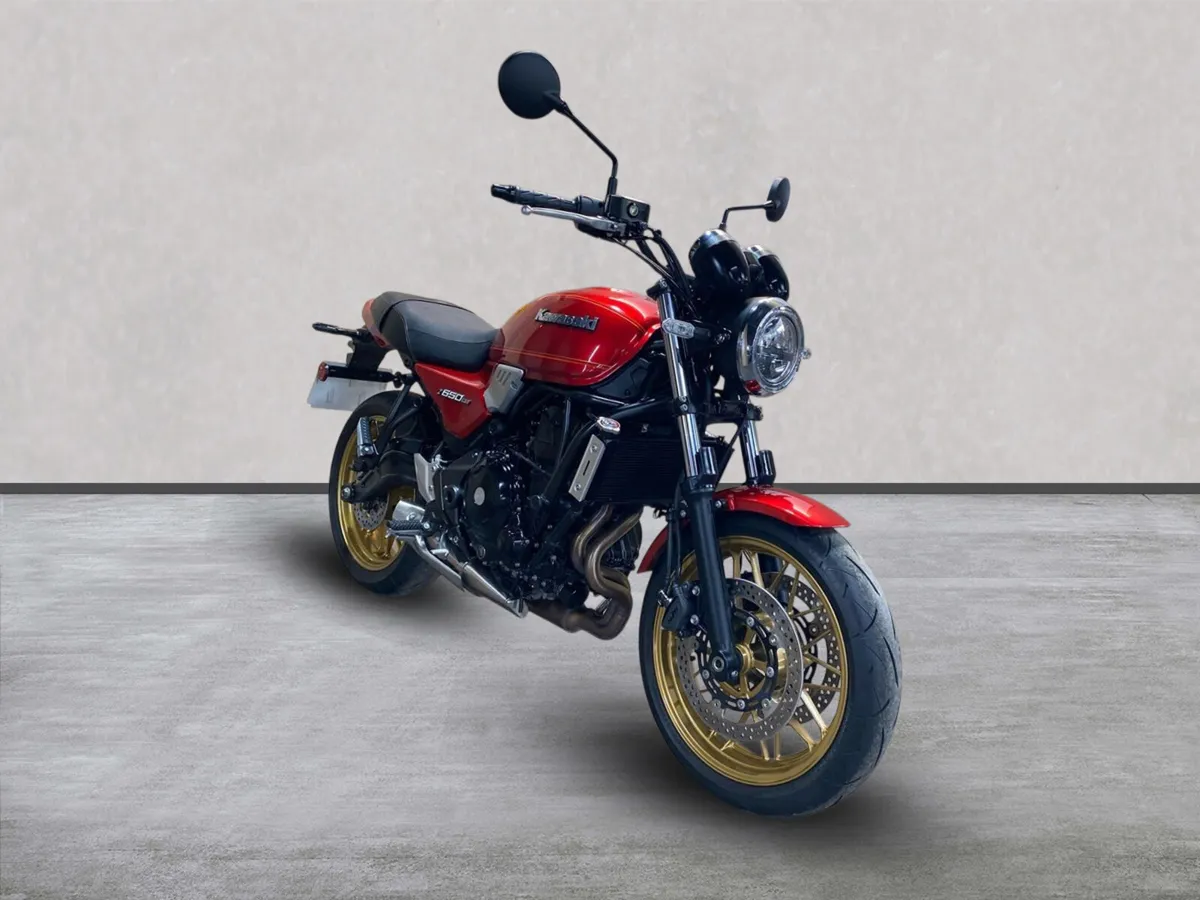 Kawasaki Z 650 RS, May 24 NI Registered - Image 3