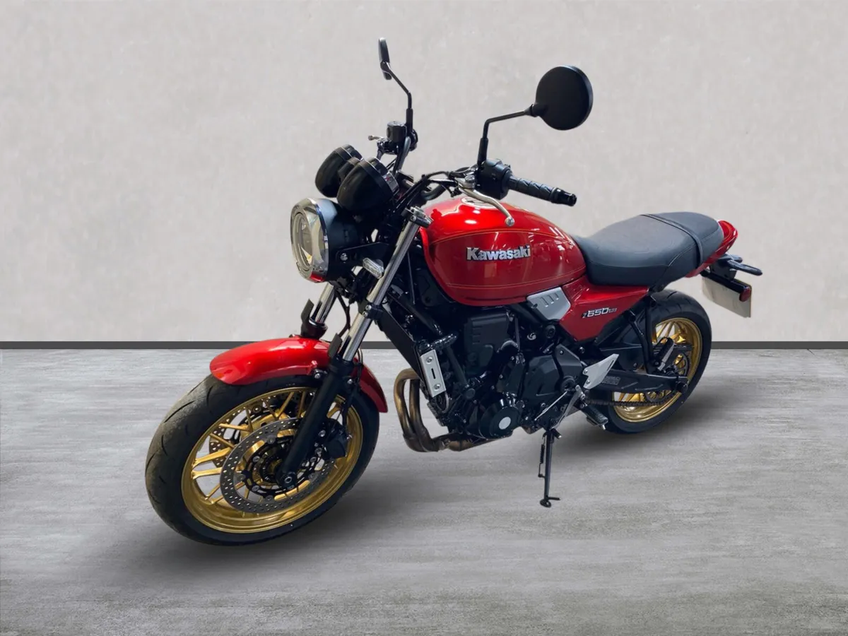 Kawasaki Z 650 RS, May 24 NI Registered - Image 4