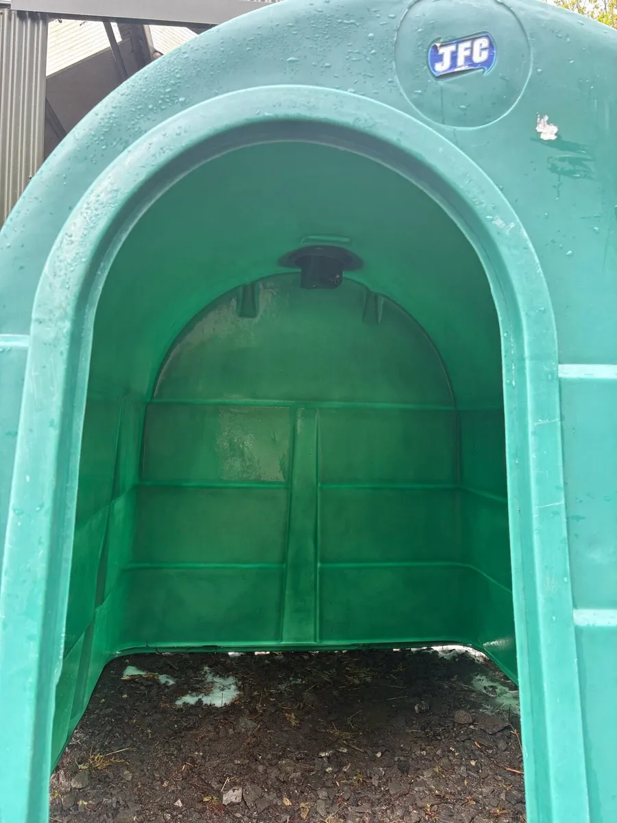 JFC standard calf hutch - green - Image 2