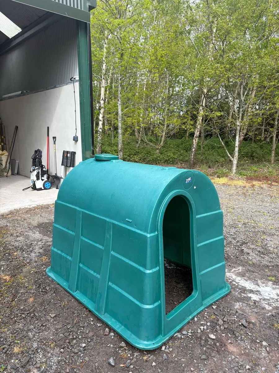 JFC standard calf hutch - green - Image 1