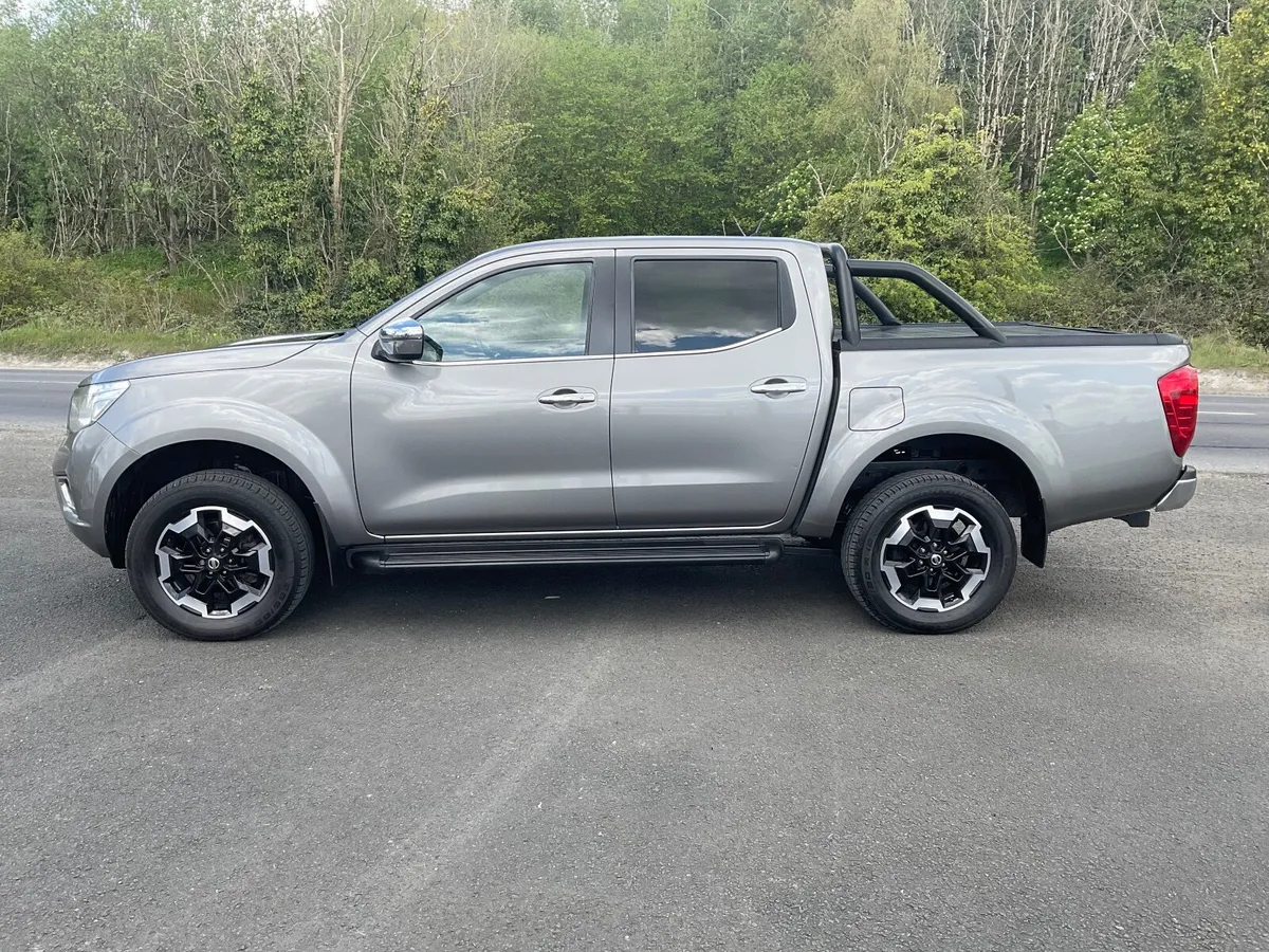 2021 Nissan Navara 190 Stunning - Image 3
