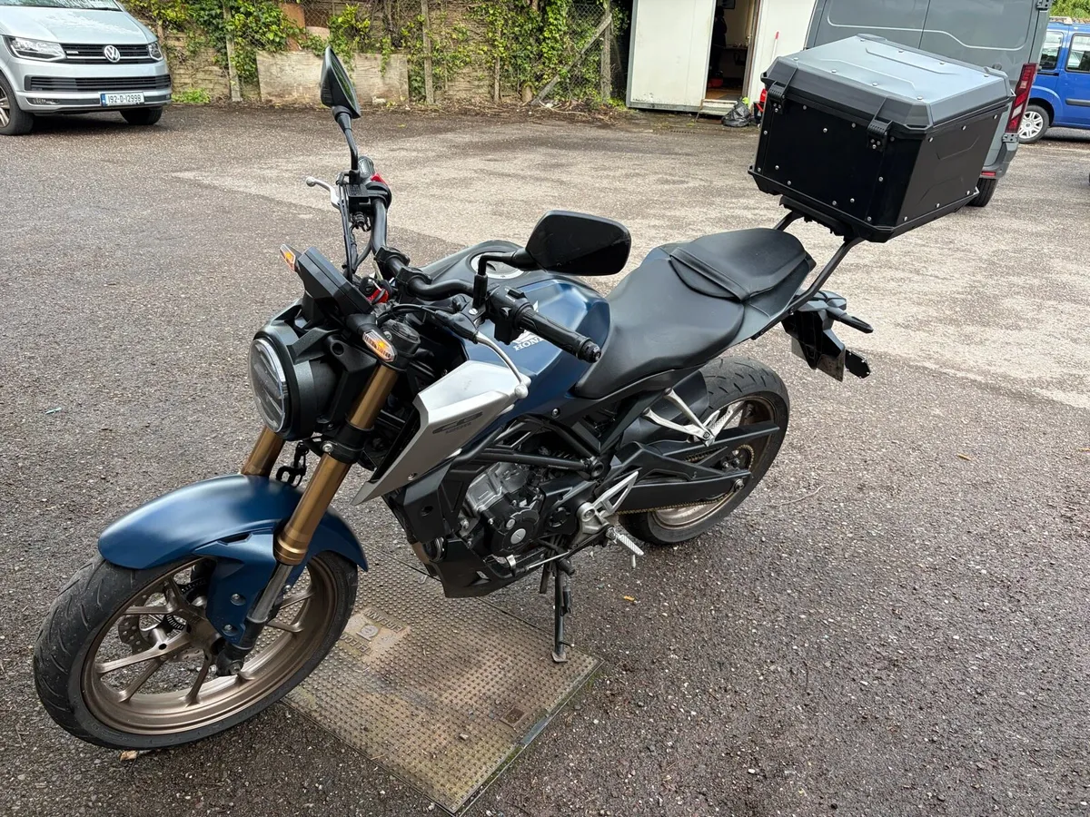 Honda CB125R - Image 4