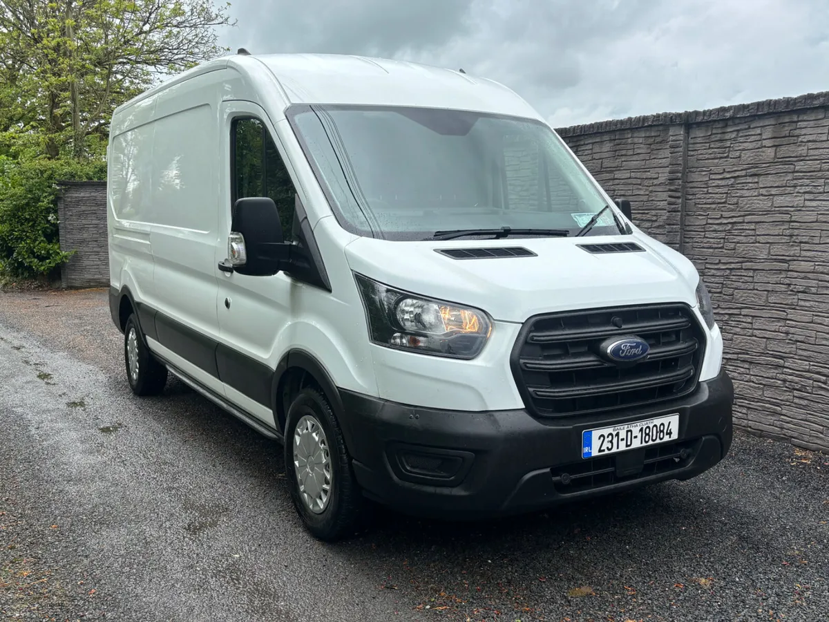 Ford Transit 2023 - Image 2
