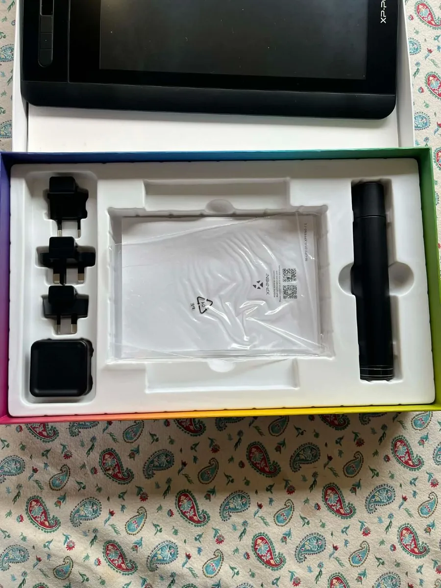 XP-Pen Artist 12 Drawing Tablet - Image 2