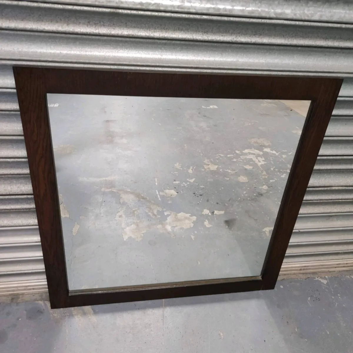 Kitchen high stool, bedroom mirrors - Image 4