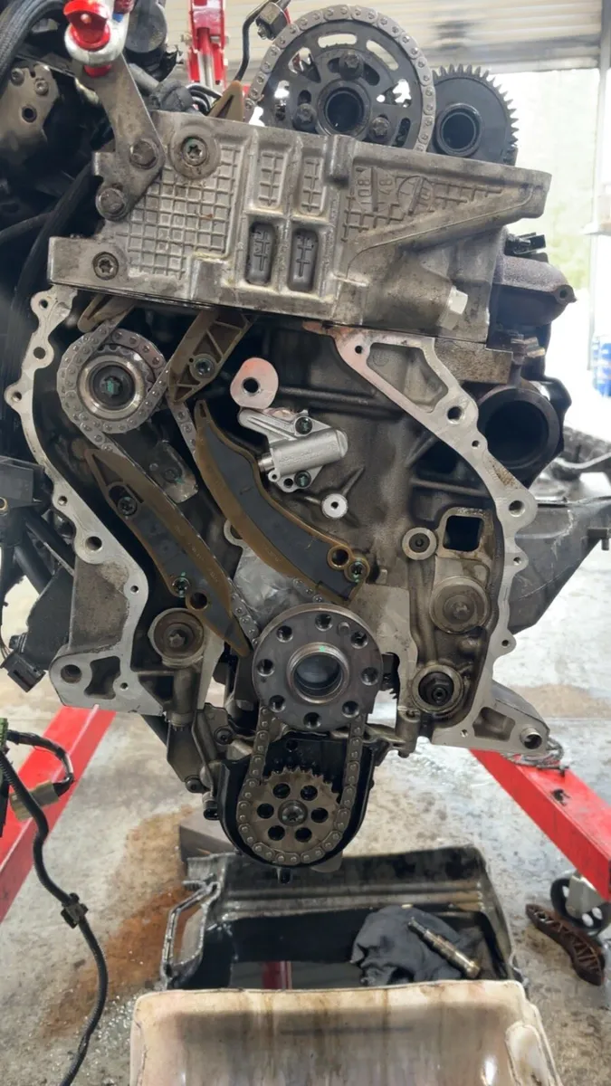 BMW Mechanic - Image 3