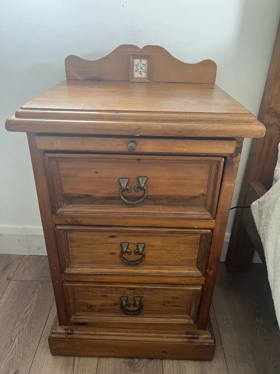 Bedroom furniture - Image 3