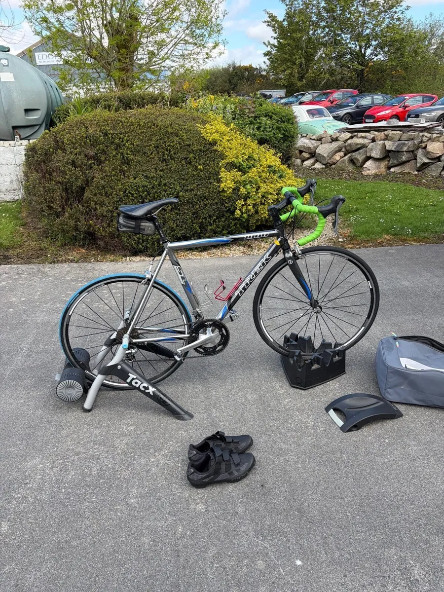 Road bike , trainer,and shoes - Image 1