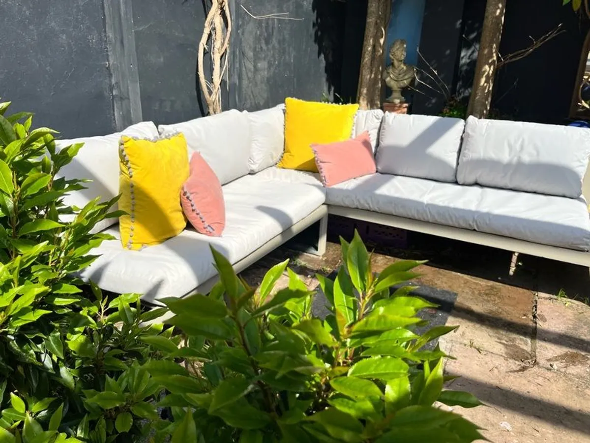 Sun loungers - Image 3
