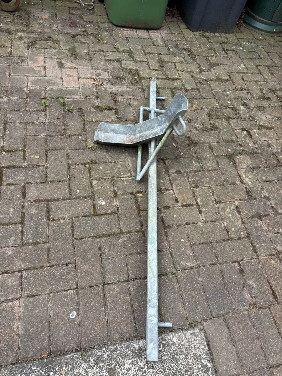 Trailer clamp for motorbike - Image 2