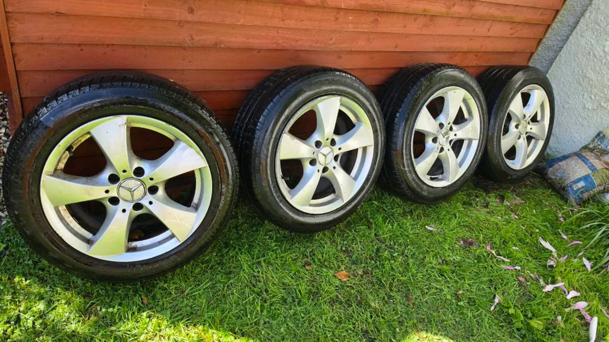 Mercedes w203 Alloys & 205 55 16 inch tyres - Image 1