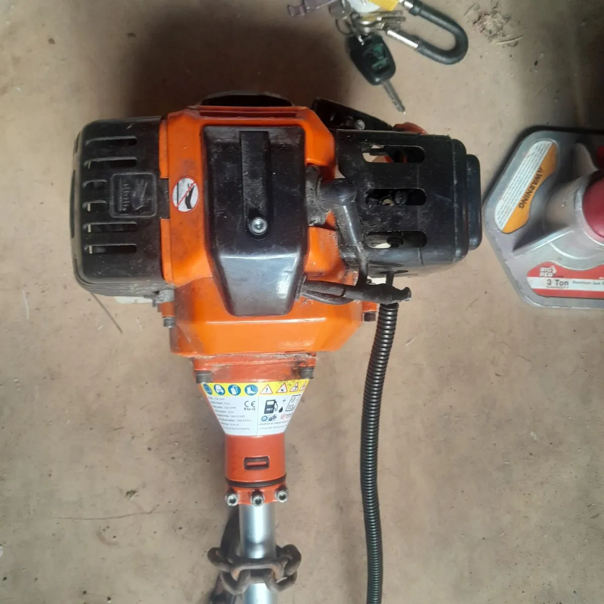 Petrol strimmer - Image 4