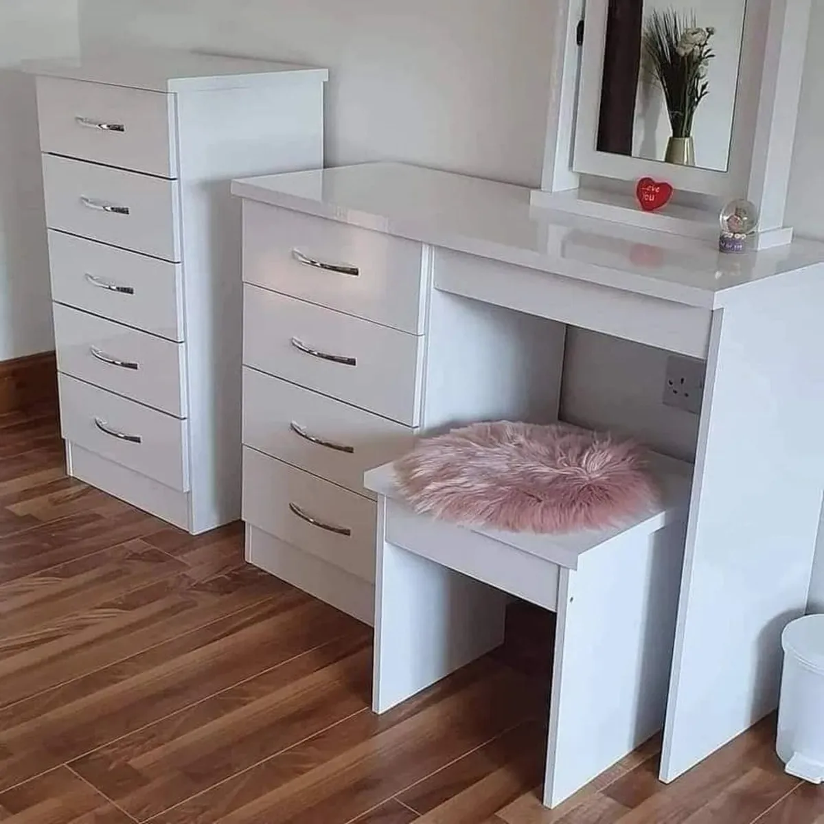 WARDROBES - Image 3