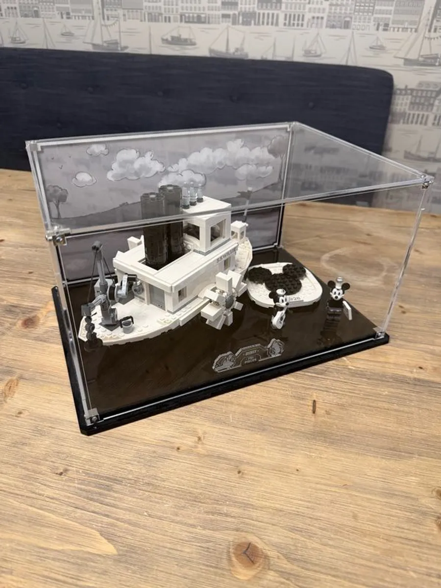 Lego Steamboat Willie 21317 with Wicked Brick Display Case - Image 1
