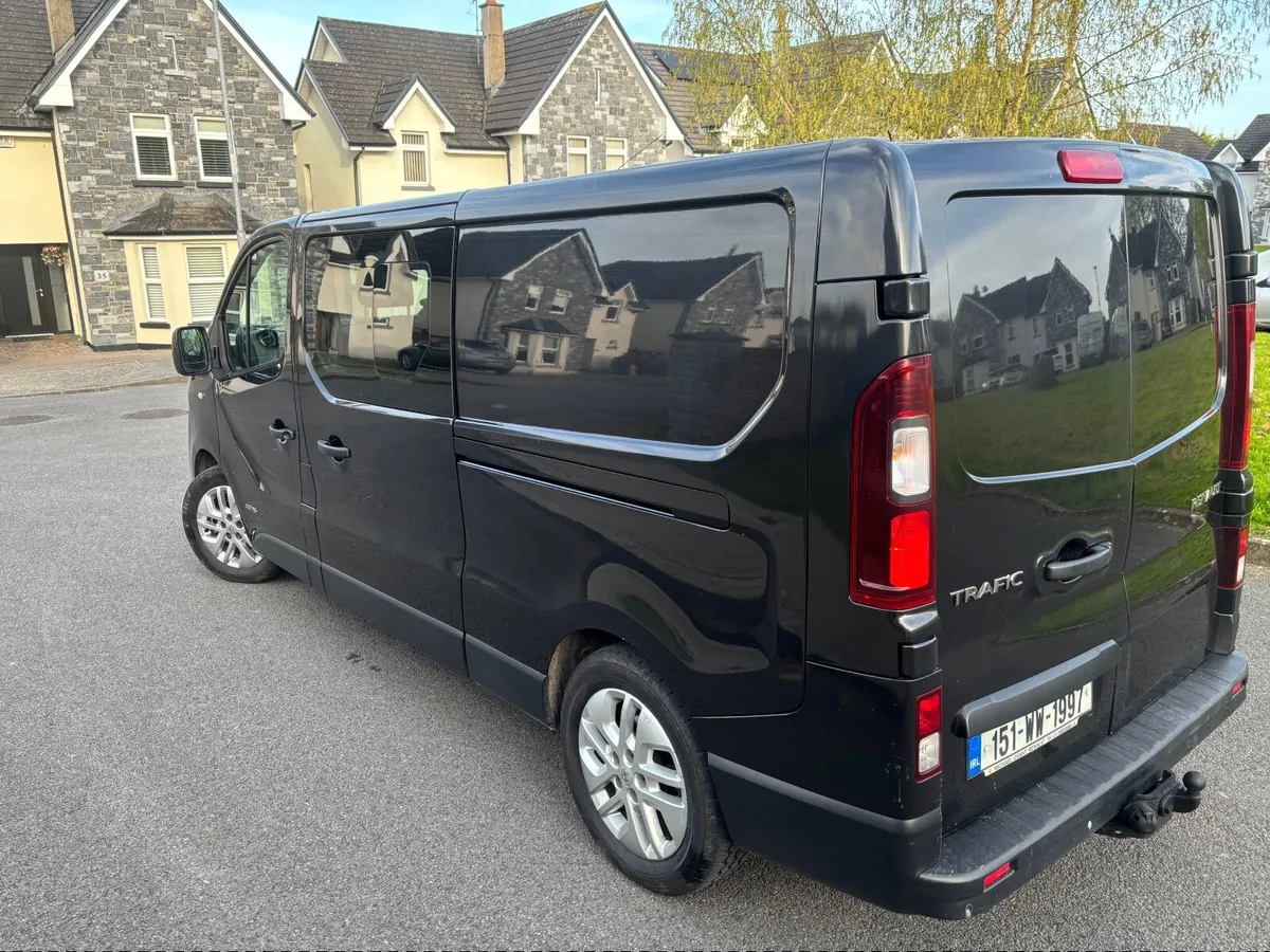 2015 Renault traffic 1.6 DCI factory crew cab - Image 3