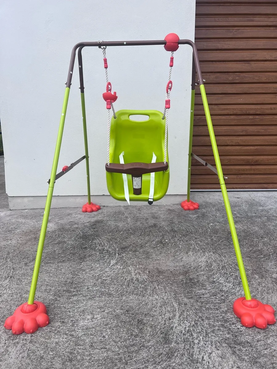 Baby Swing - Image 1