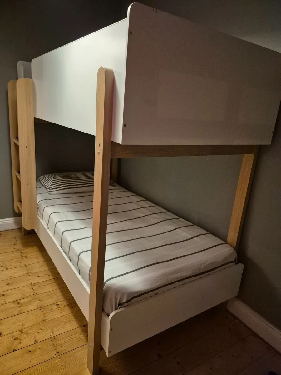 Bunk bed & Wardrobe - Image 2