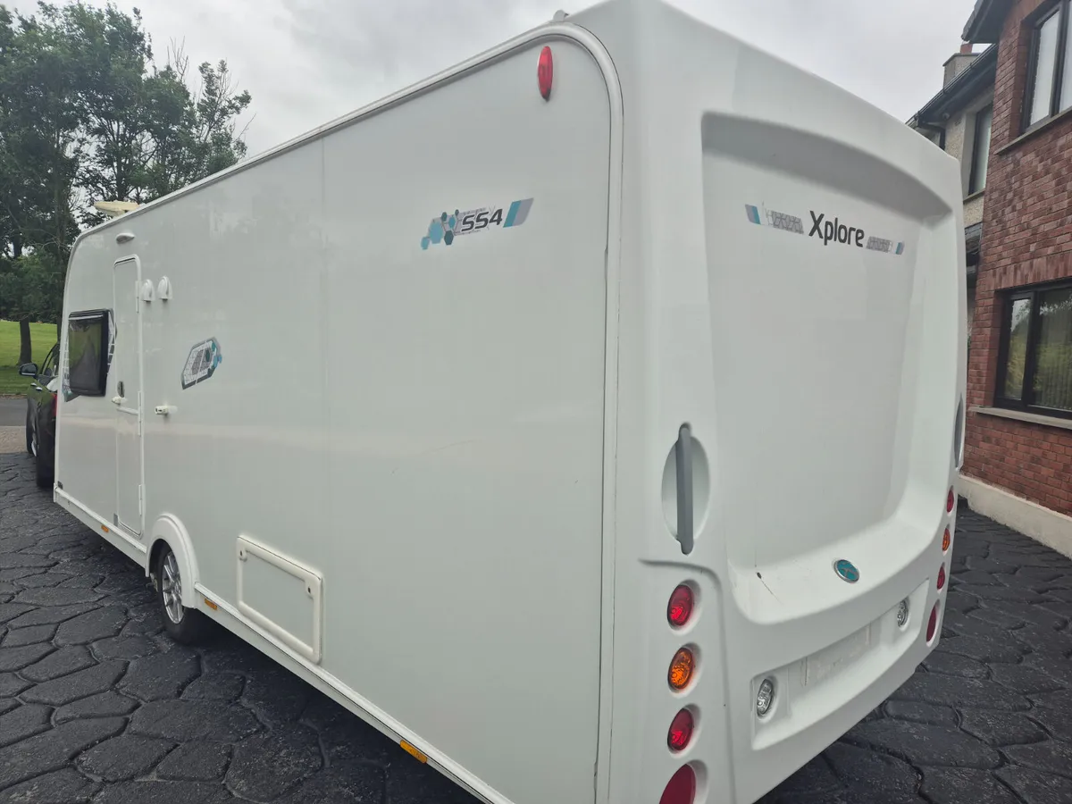 2018   Elddis   Xplore  Solid  554  Island   Bed - Image 4