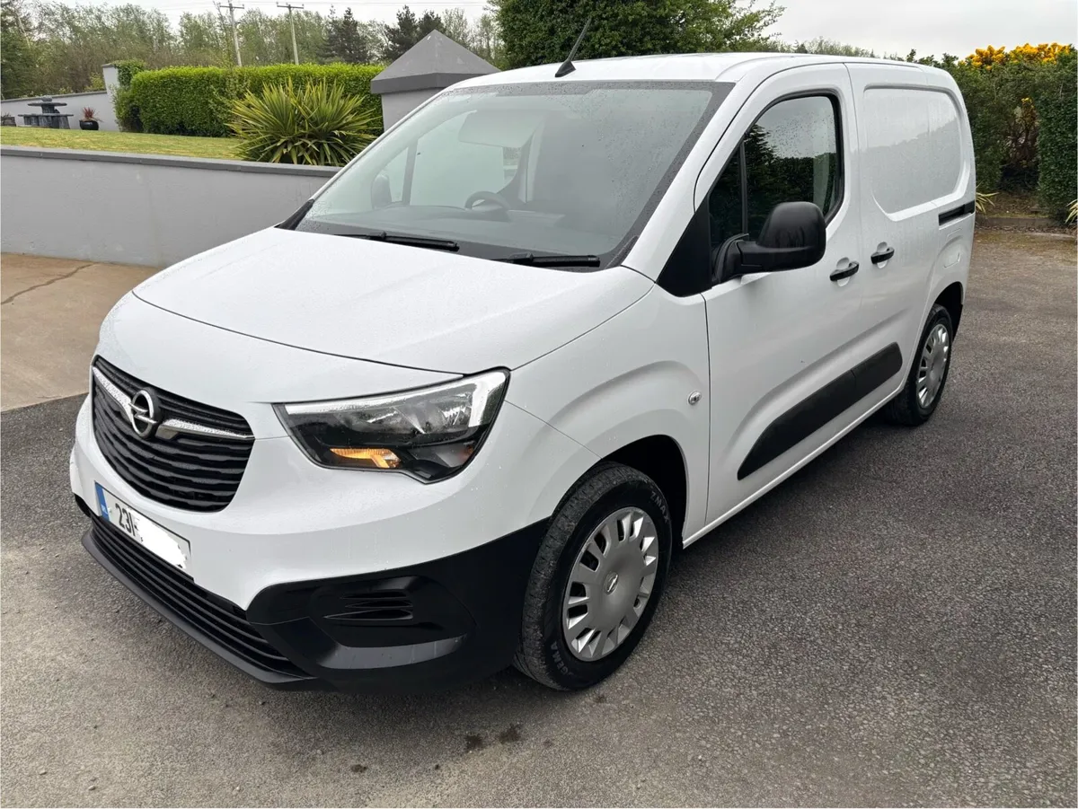 (231) Opel Combo 2023 - Image 3
