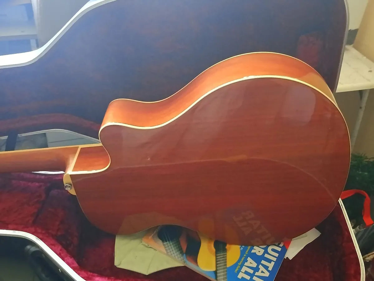 Yamaha Left Hand Guitar - Image 2