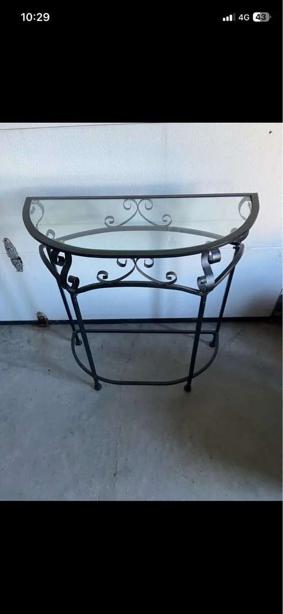 Wrought iron table - Image 1