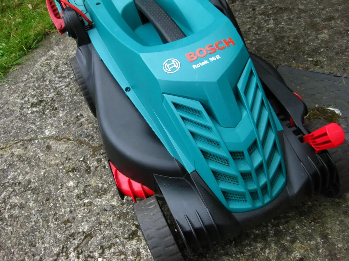 Spotless Bosch Rotak 36Ergo Quality Electric Mower - Image 4