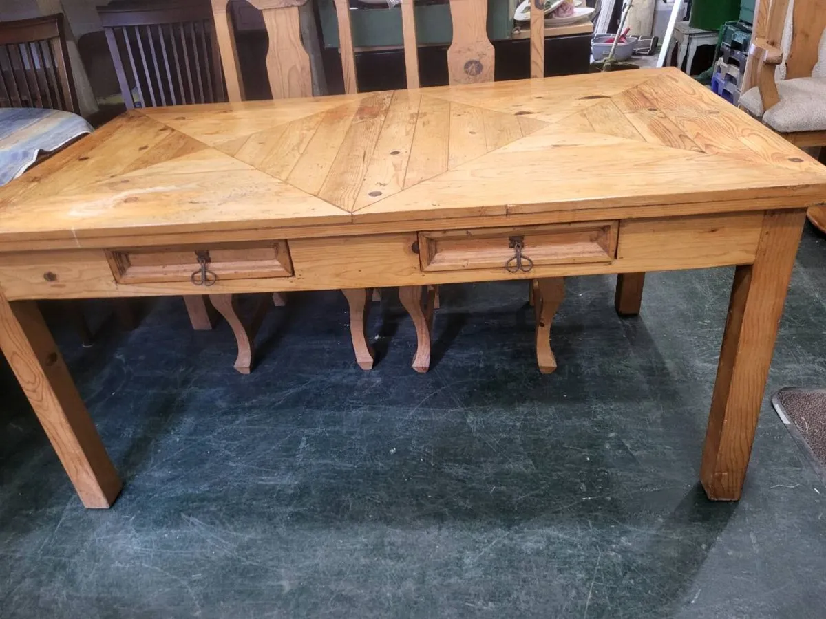 A superb solid pine Double planked Table + Six Cha - Image 1