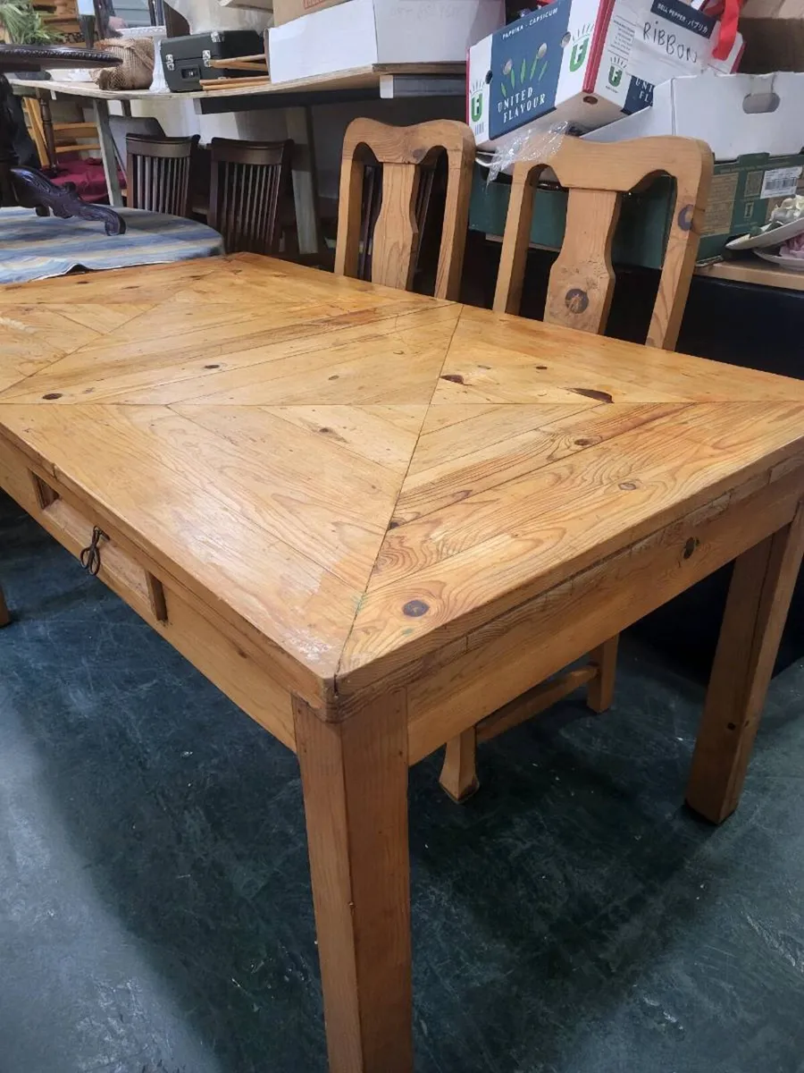 A superb solid pine Double planked Table + Six Cha - Image 2