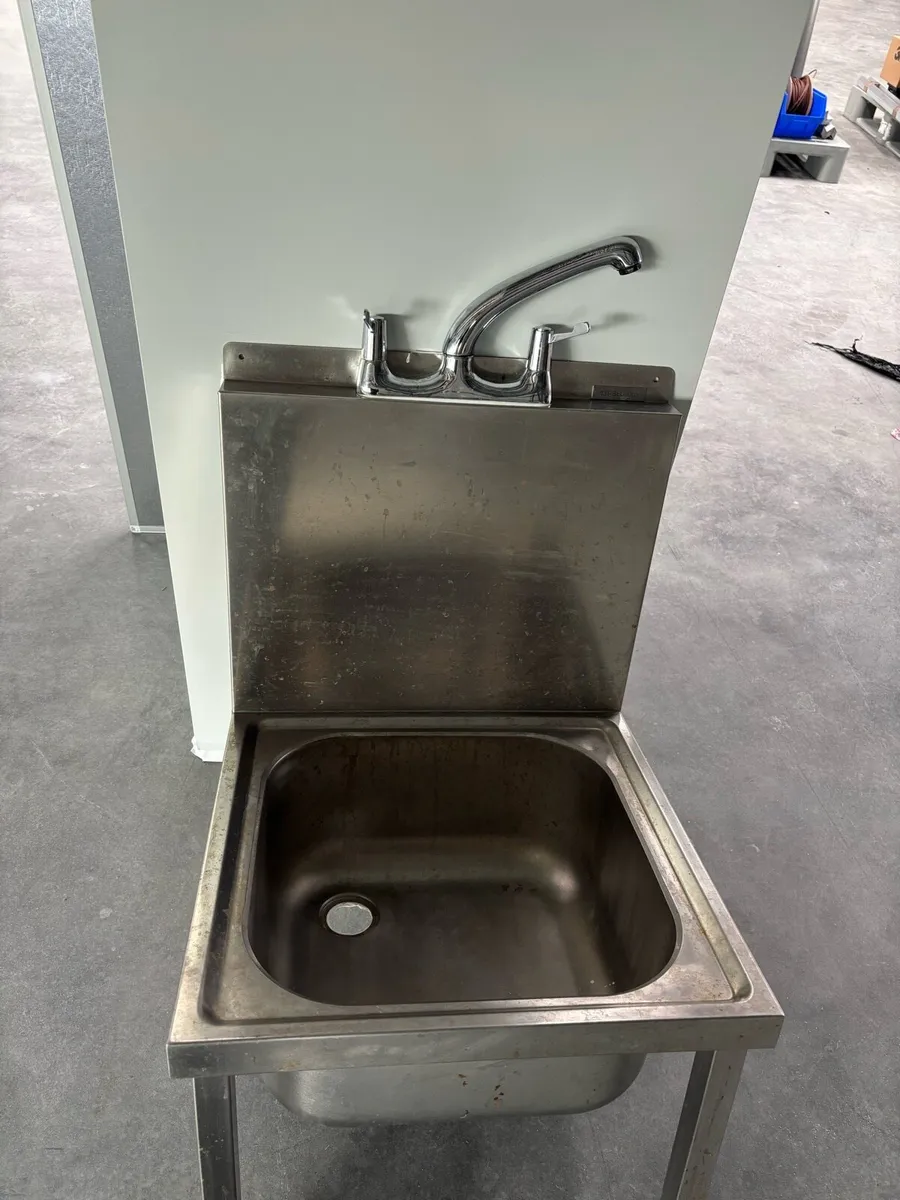 Stainless steel sink - Image 2
