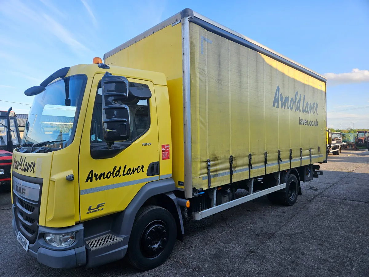 DAF LF180 CURTAINSIDE 12 TON - Image 2