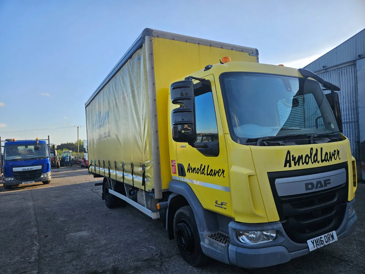 DAF LF180 CURTAINSIDE 12 TON - Image 3