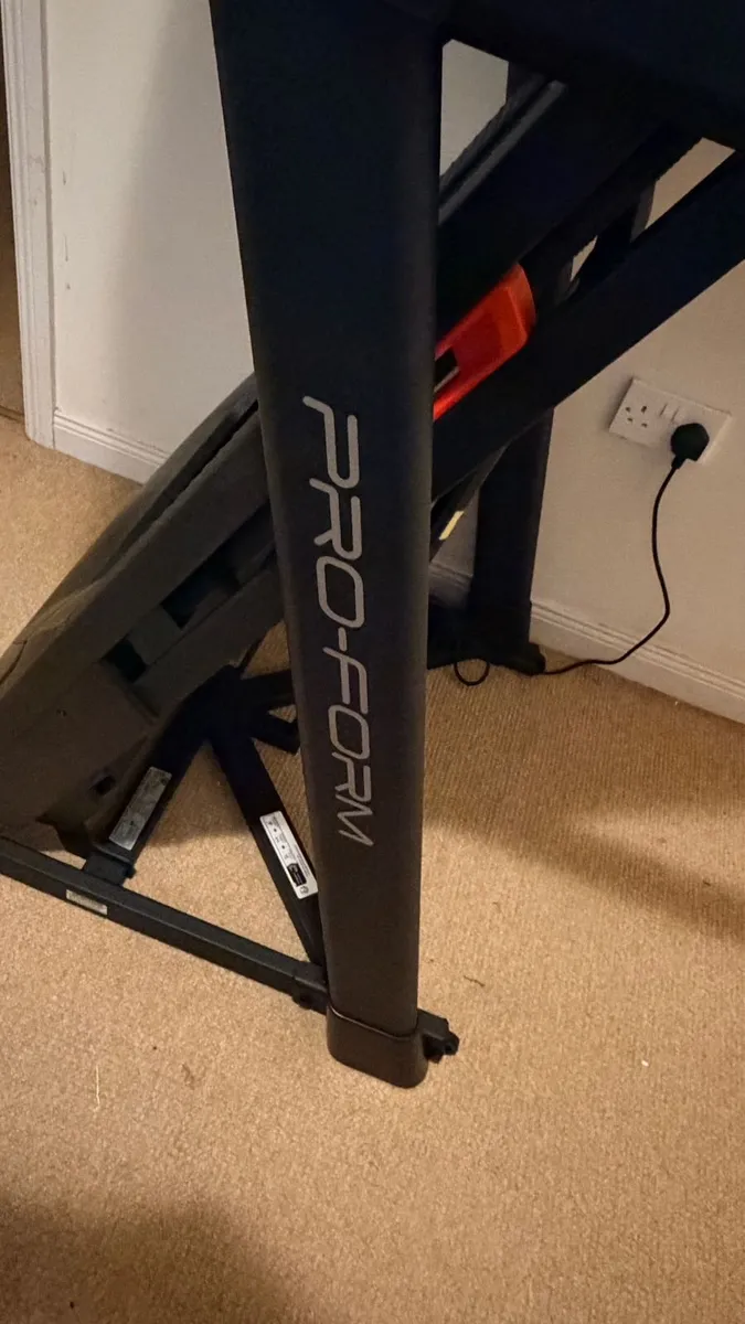 Treadmill - Image 2