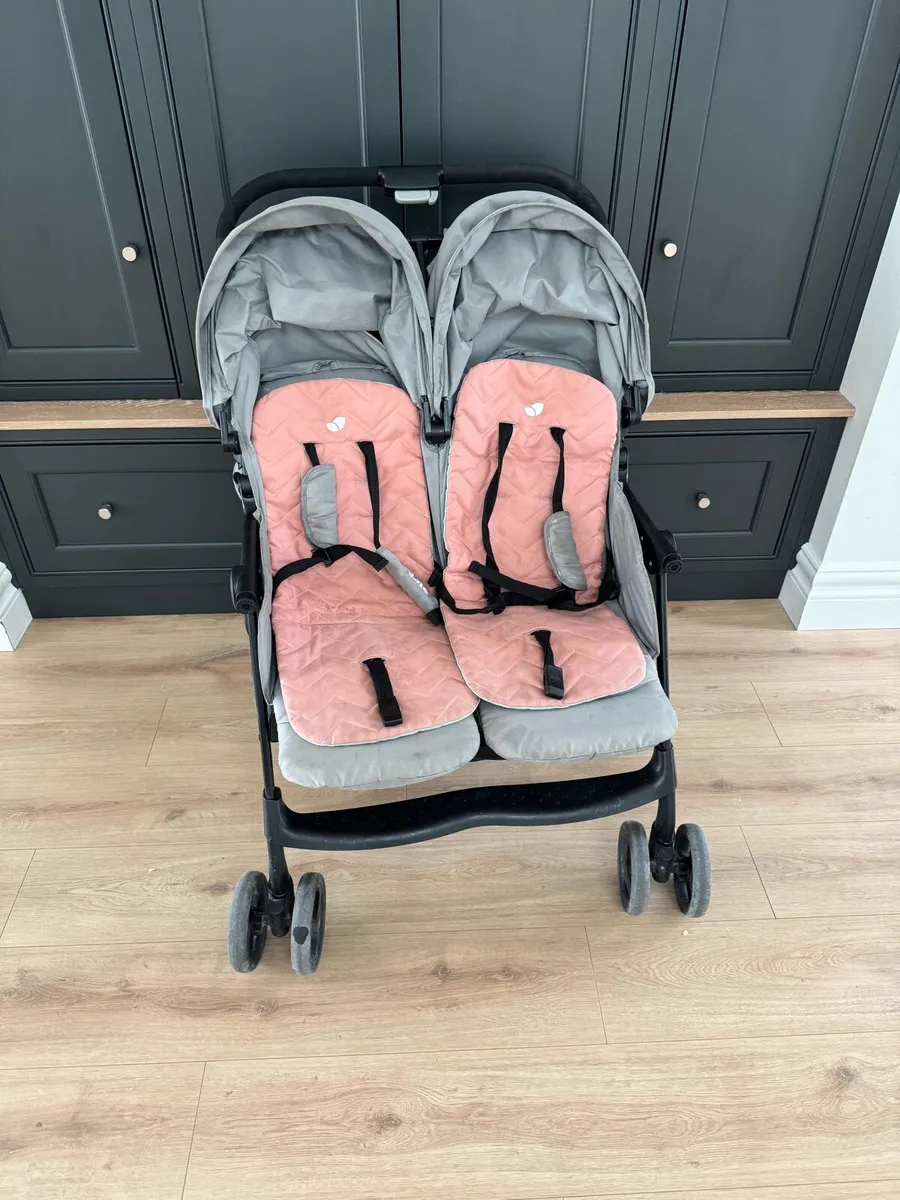FREE - Joie - AIRE Twin Stroller - Image 3