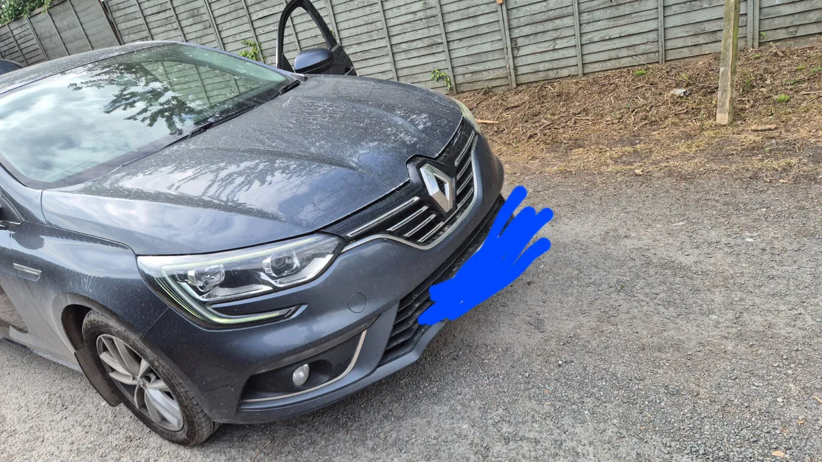 Renault megane 2019 , Parts only - Image 2