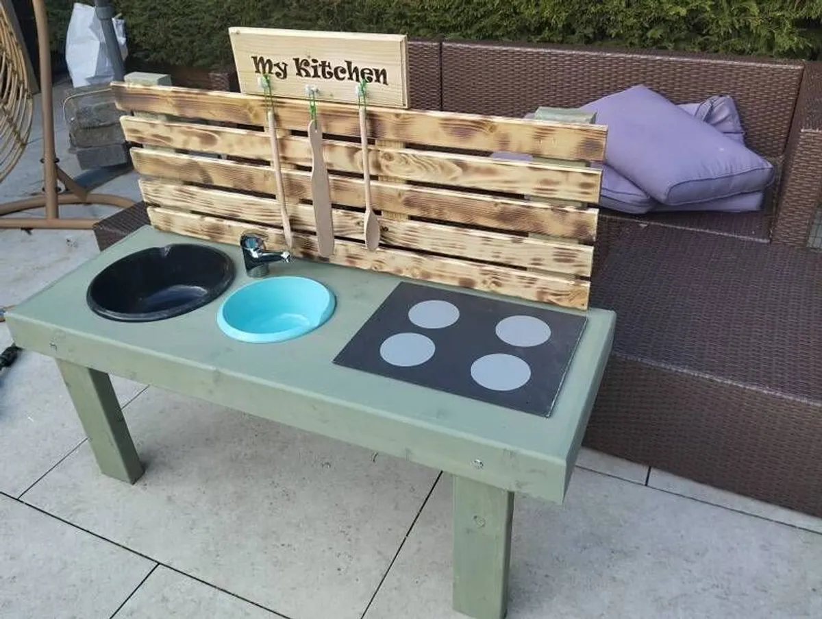 Mud Kitchen - Image 2