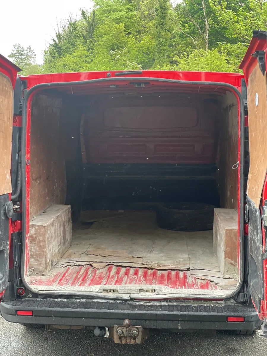 Renault Trafic 2016 - Image 3